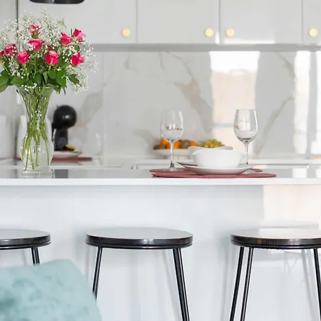 Let's Sea 55 With Sea View, Sauna & Pool And Parking By Renters Gąski